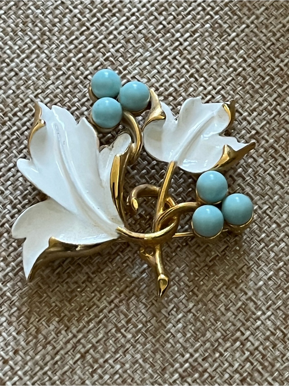 Vintage White Enamel & Gold Leaf Brooch with Turquoise Beads Vintage